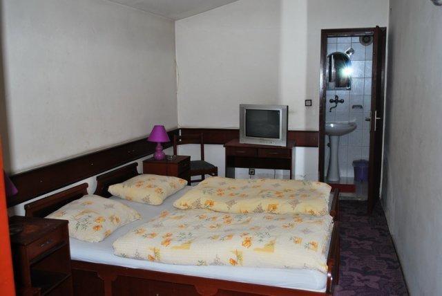 Guest House Gaja Novi Sad Værelse billede