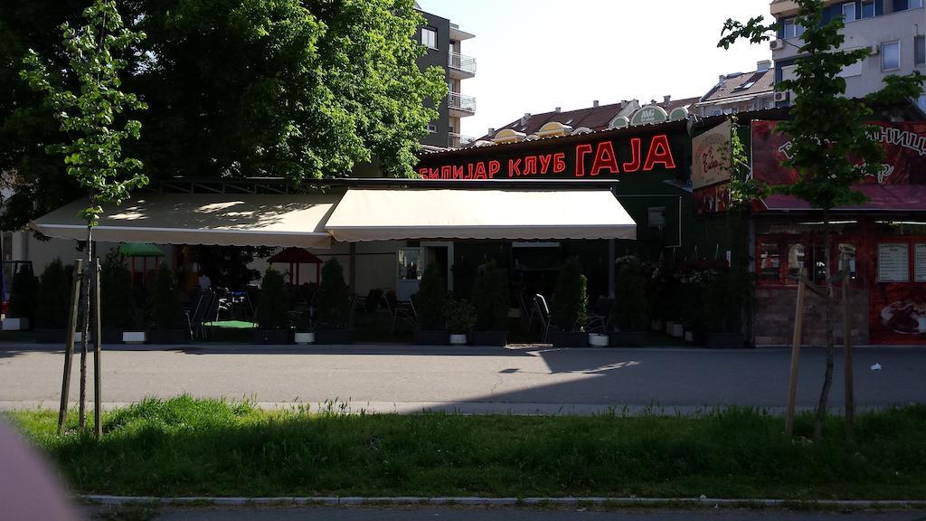 Guest House Gaja Novi Sad Eksteriør billede